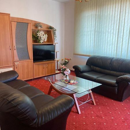 hotel TEDI Asenovgrad Exteriér fotografie